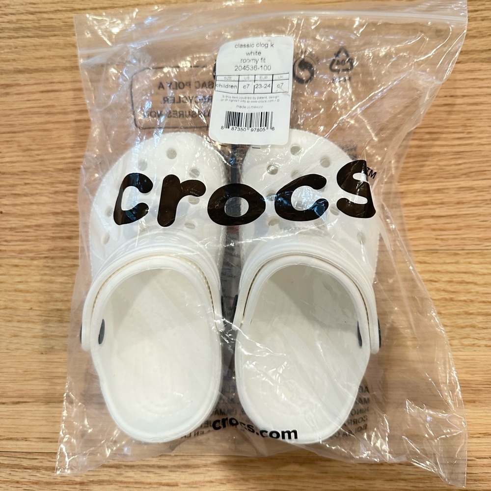 White Crocs, Toddler size C7, NWT